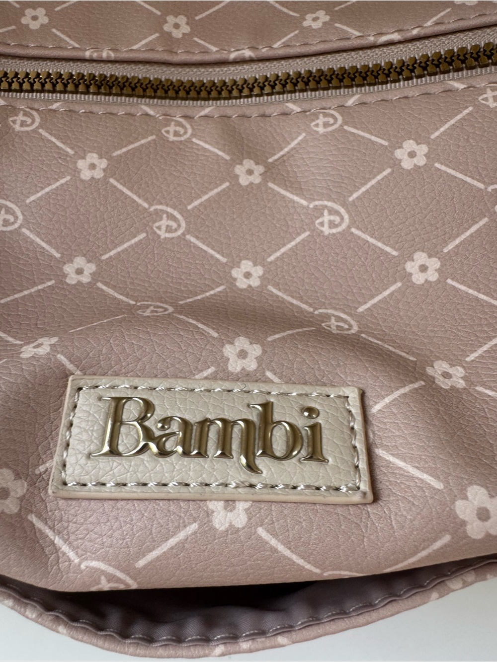 Disney Primark Bambi Weekend Bag - Picture 3 of 16